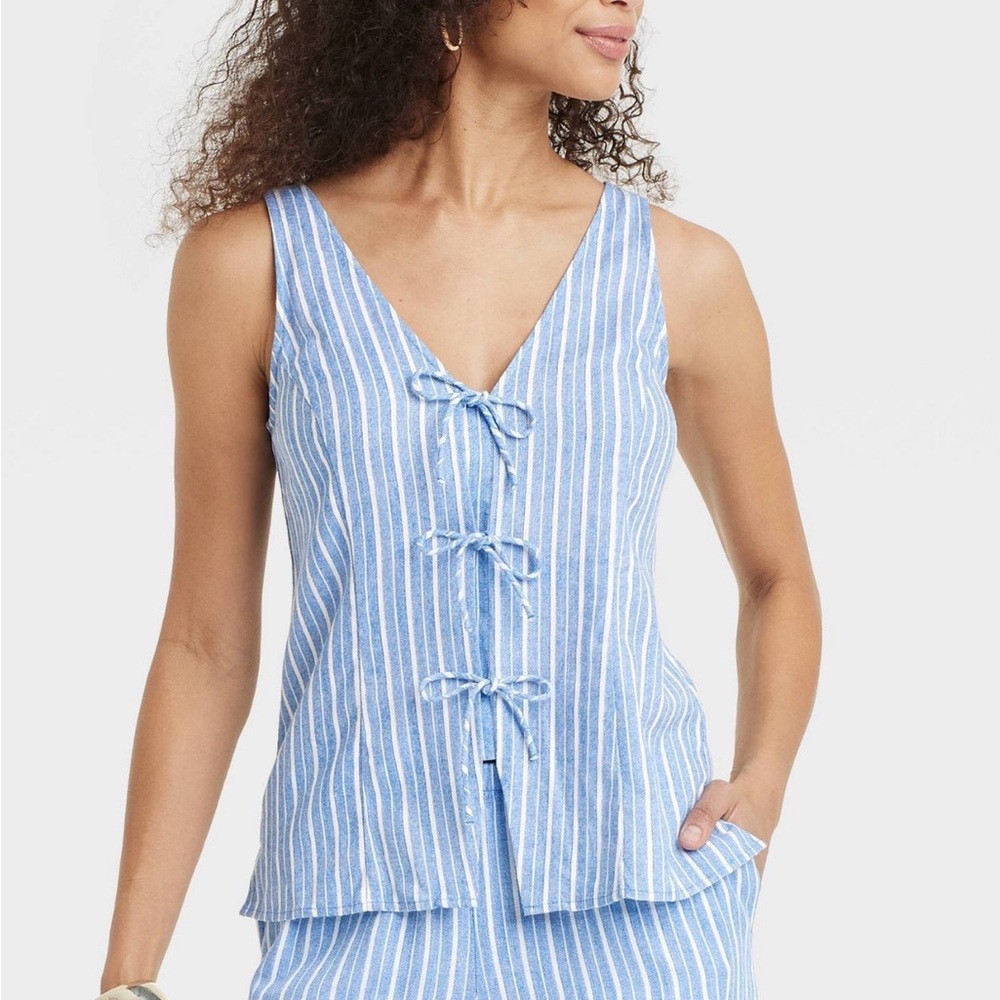 NWT - A New Day Linen Blue and White Striped Top - size small
